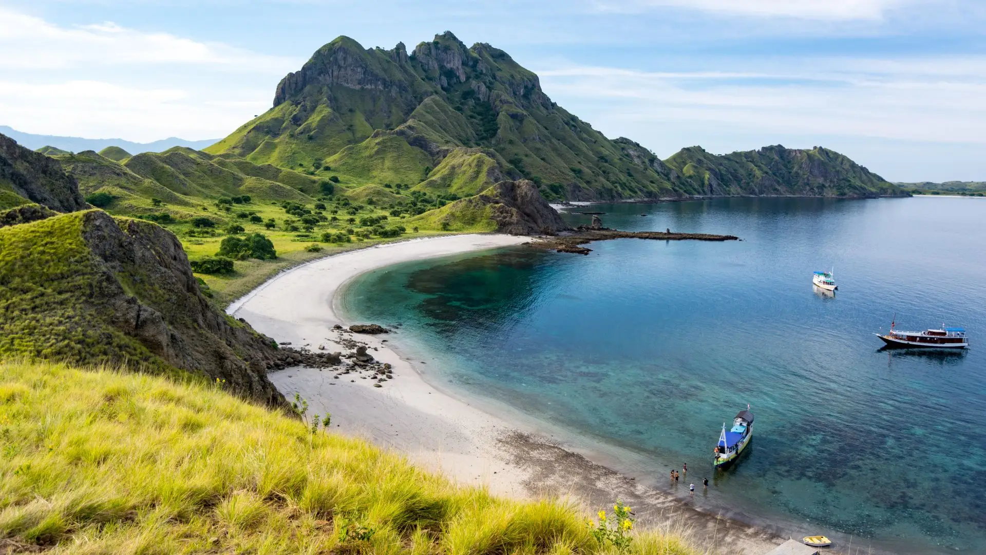 Experiences Southeast Asia - Private Traditional Phinisi in Komodo Island