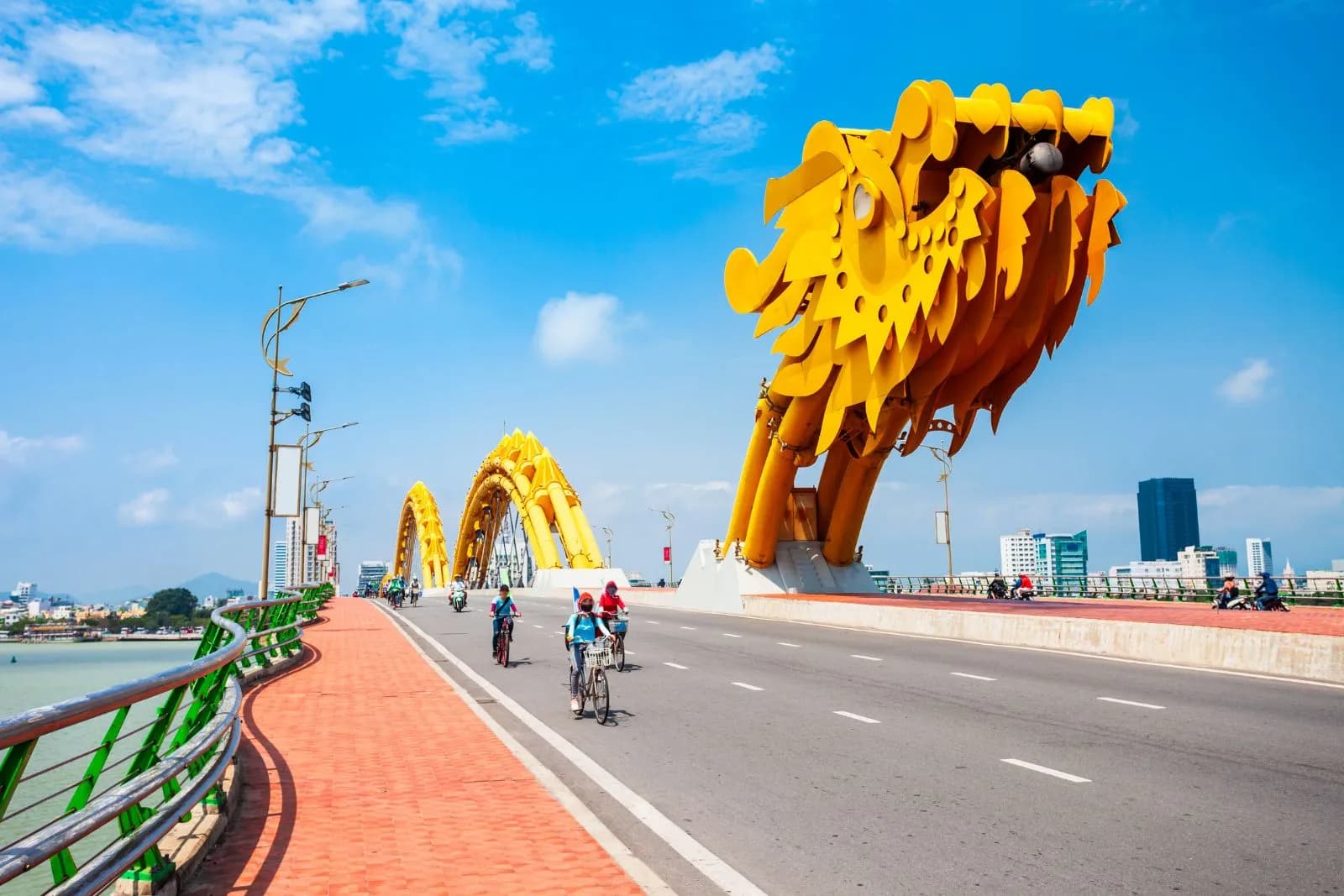 Dragon Bridge in Da Nang, Vietnam