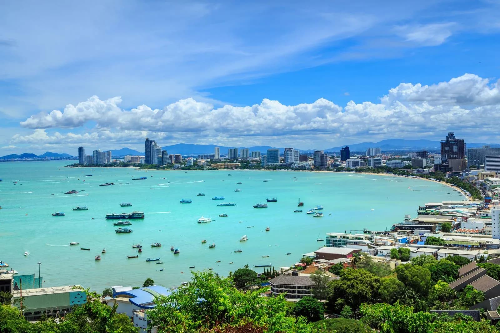The viewpoint over Pattaya bay